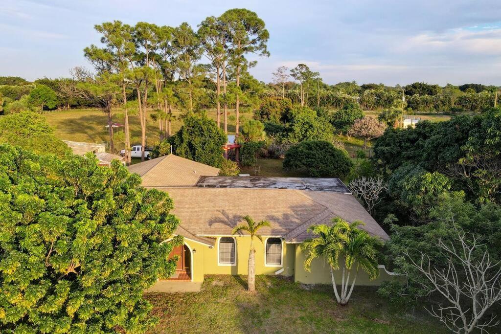 Ananda Farmhouse And Retreat. Lake Worth Beach Ngoại thất bức ảnh